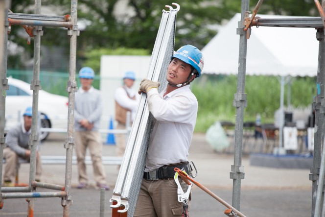 平尾化建　沈保興